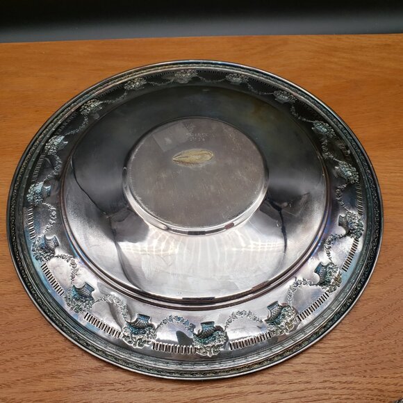 Reed & Barton Silverplate Tray #1706 Ornate Basket Garland Pierced Rim 11" - Picture 2 of 6